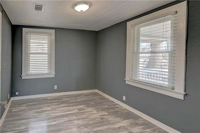 204 S Rogers Street, Independence, MO 64050