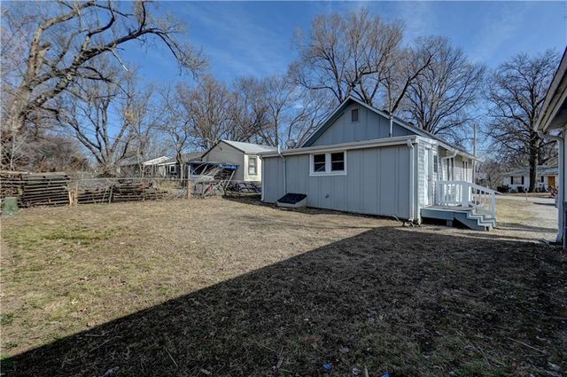 204 S Rogers Street, Independence, MO 64050