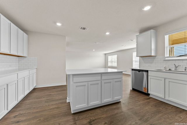 619 Fluted Shoals, Cibolo, TX 78108