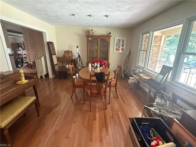 973 Larkaway CT, Virginia Beach, VA 23464