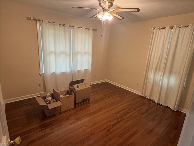 973 Larkaway CT, Virginia Beach, VA 23464