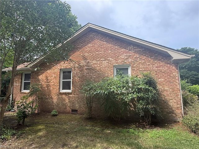 973 Larkaway CT, Virginia Beach, VA 23464