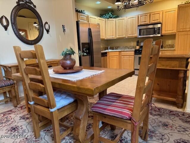 908 Lombard Wy., Tubac, AZ 85646