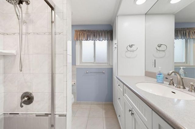 38706 Roycroft Street, Livonia, MI 48154