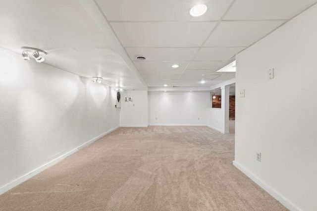 38706 Roycroft Street, Livonia, MI 48154