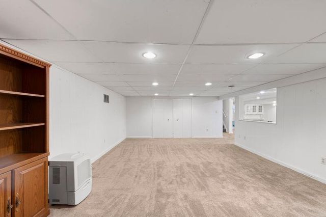 38706 Roycroft Street, Livonia, MI 48154