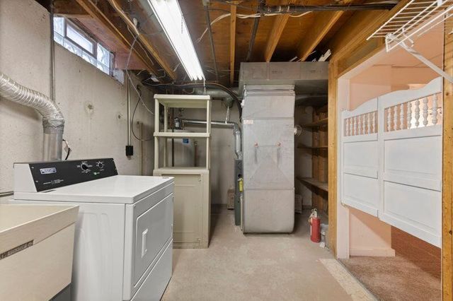 38706 Roycroft Street, Livonia, MI 48154