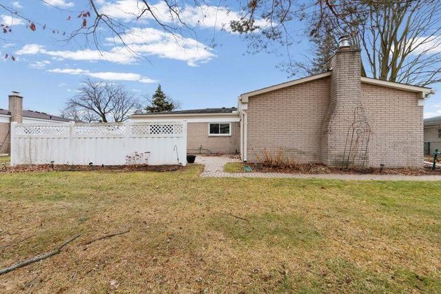 38706 Roycroft Street, Livonia, MI 48154