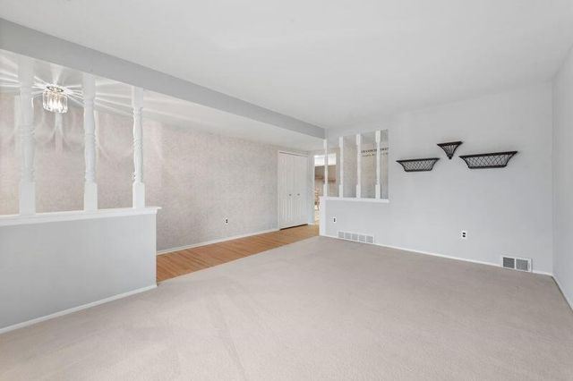 38706 Roycroft Street, Livonia, MI 48154