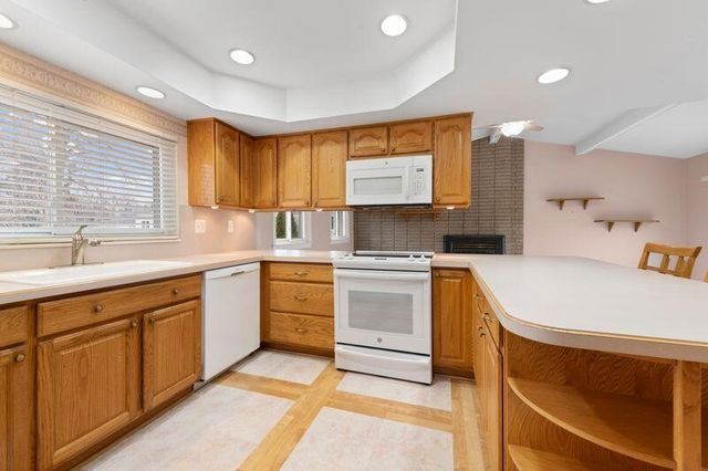 38706 Roycroft Street, Livonia, MI 48154