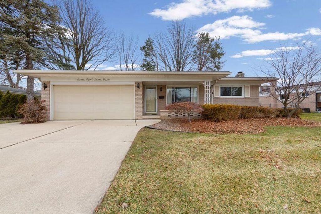 38706 Roycroft Street, Livonia, MI 48154