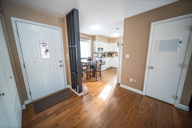 907 40th Street NW, Rochester, MN 55901