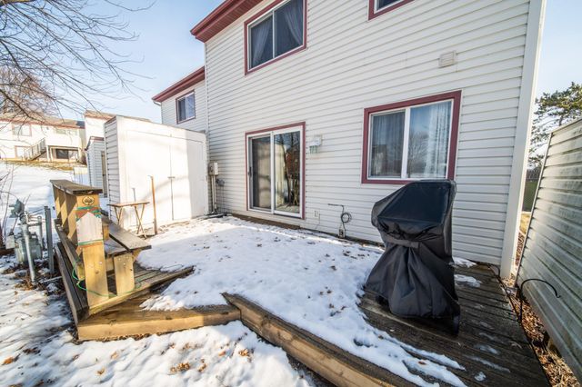 907 40th Street NW, Rochester, MN 55901