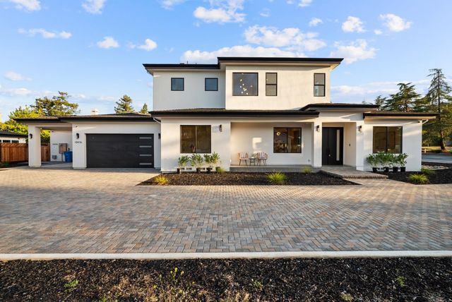 10476 S Stelling Road, Cupertino, CA 95014