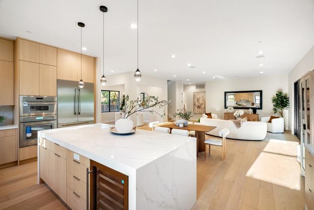10476 S Stelling Road, Cupertino, CA 95014