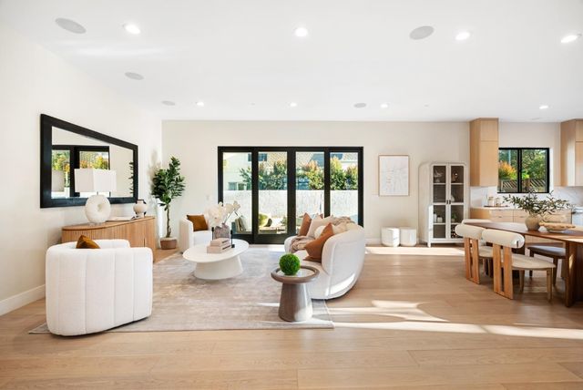 10476 S Stelling Road, Cupertino, CA 95014