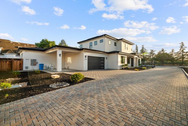 10476 S Stelling Road, Cupertino, CA 95014