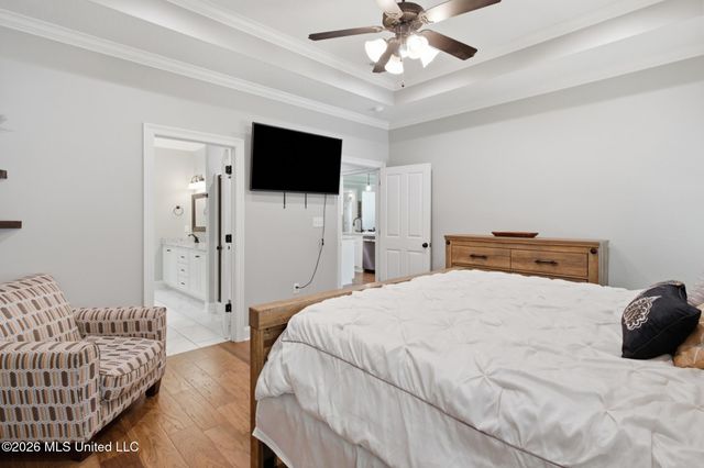 65 Stonegate Drive, Hattiesburg, MS 39402