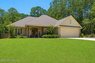 65 Stonegate Drive, Hattiesburg, MS 39402