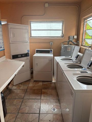 6850 W 16th Dr 317, Hialeah, FL 33014
