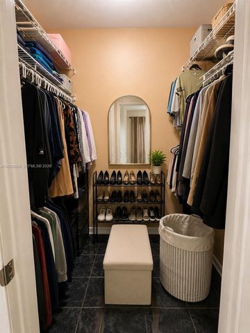 6850 W 16th Dr 317, Hialeah, FL 33014