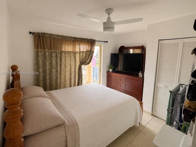 6850 W 16th Dr 317, Hialeah, FL 33014