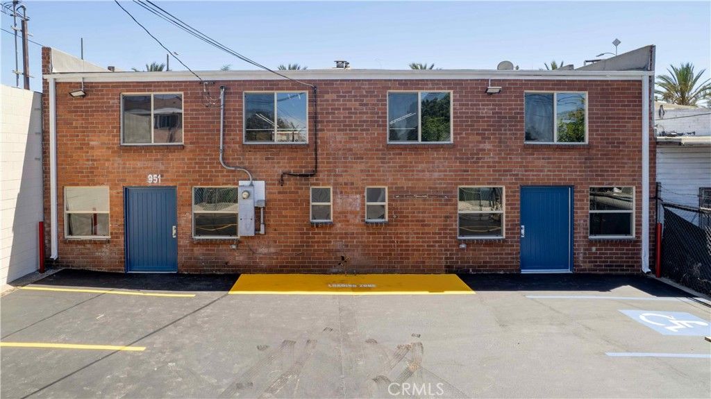 951 S LA BREA, Inglewood, CA 90301 — photo 5