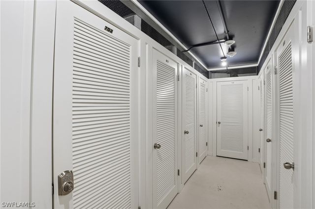 3410 Gulf Shore BLVD N 702, Naples, FL 34103