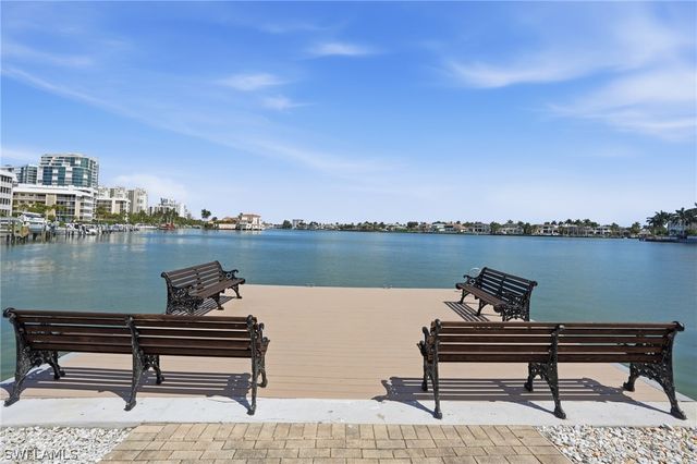 3410 Gulf Shore BLVD N 702, Naples, FL 34103