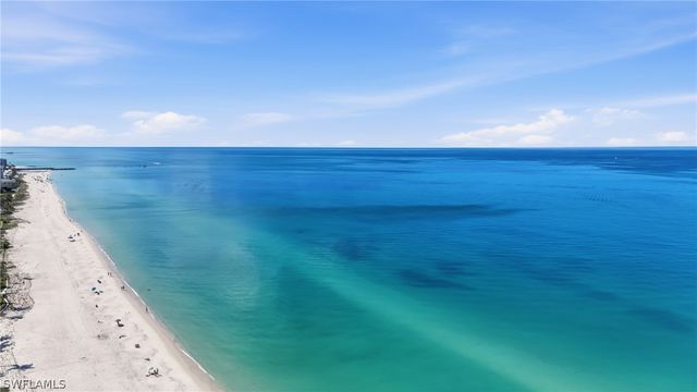 3410 Gulf Shore BLVD N 702, Naples, FL 34103