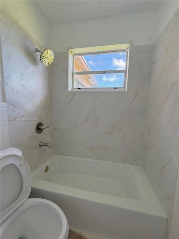 4540 SW 43rd Avenue 4540, Dania Beach, FL 33314