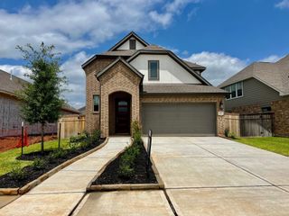 8719 Arbor Trail Drive, Missouri City, TX 77459