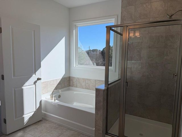 132 Sheryl Way, Loganville, GA 30052