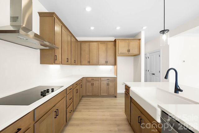 7517 Lancaster Highway 5, Waxhaw, NC 28173