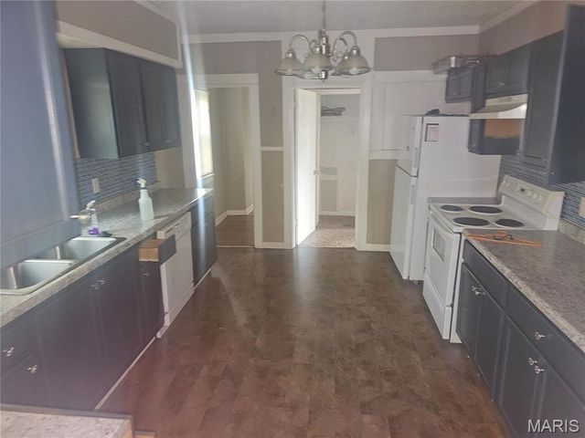 6546 Julian Avenue, St Louis, MO 63133