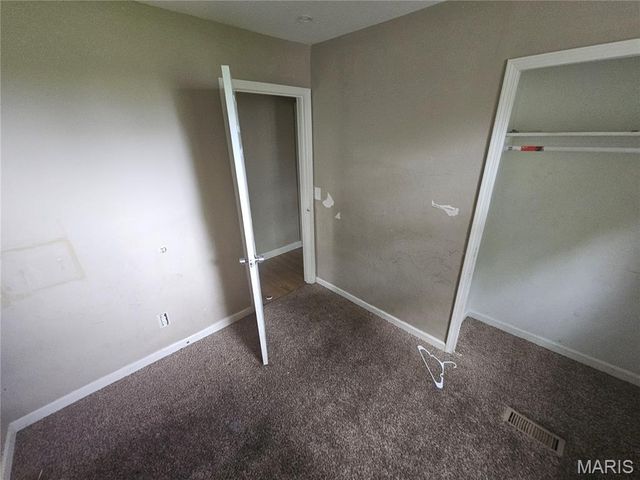 6546 Julian Avenue, St Louis, MO 63133
