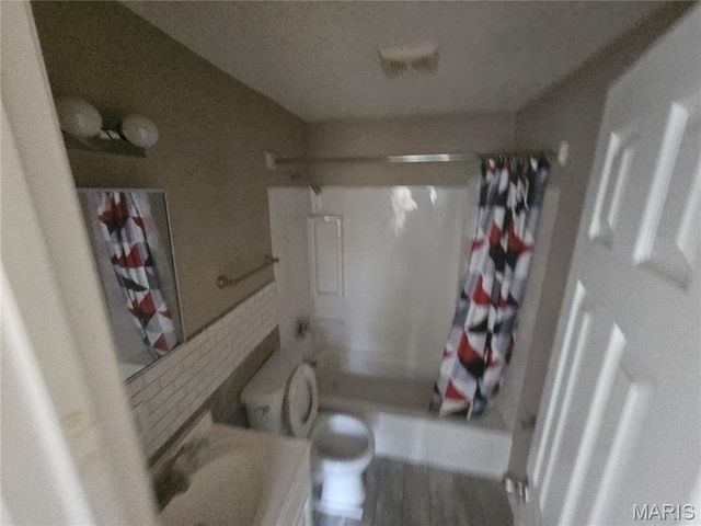 6546 Julian Avenue, St Louis, MO 63133