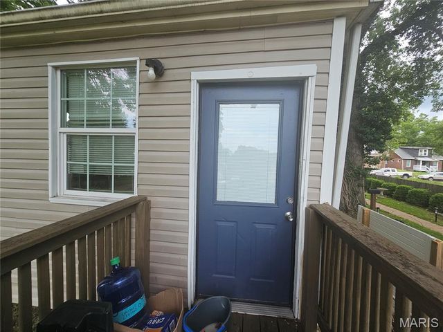 6546 Julian Avenue, St Louis, MO 63133
