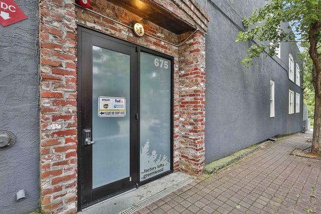 675 Greenwood Avenue NE 122, Atlanta, GA 30306