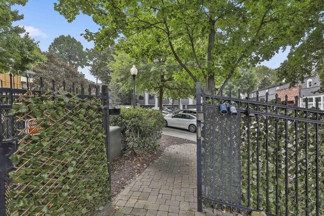 675 Greenwood Avenue NE 122, Atlanta, GA 30306