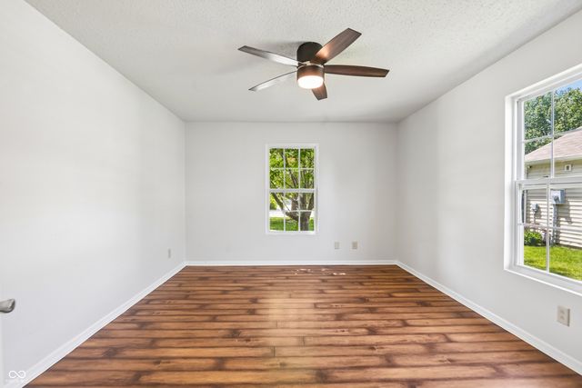 503 Bourneside Drive, Greenfield, IN 46140