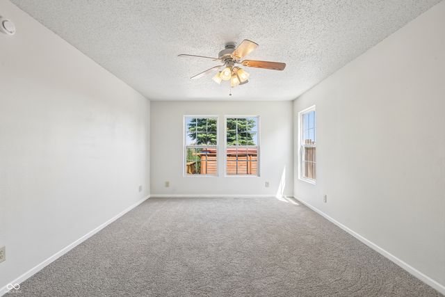 503 Bourneside Drive, Greenfield, IN 46140