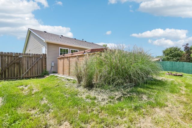 503 Bourneside Drive, Greenfield, IN 46140
