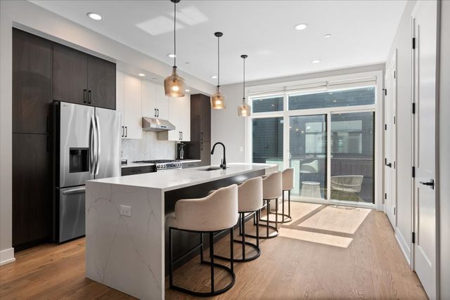 4442 S Drexel Boulevard G, Chicago, IL 60653