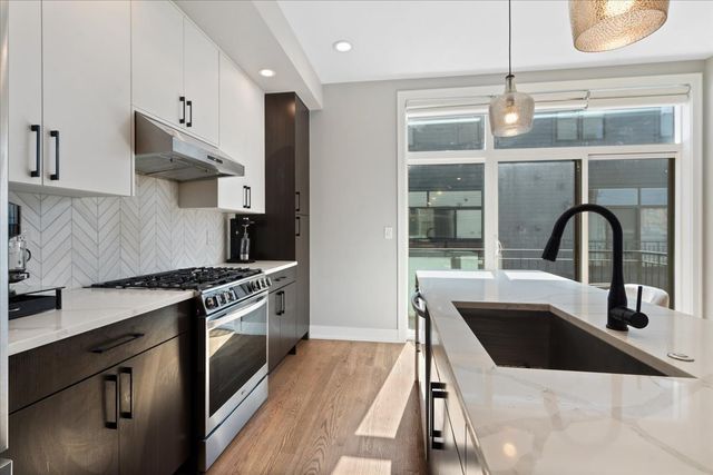 4442 S Drexel Boulevard G, Chicago, IL 60653