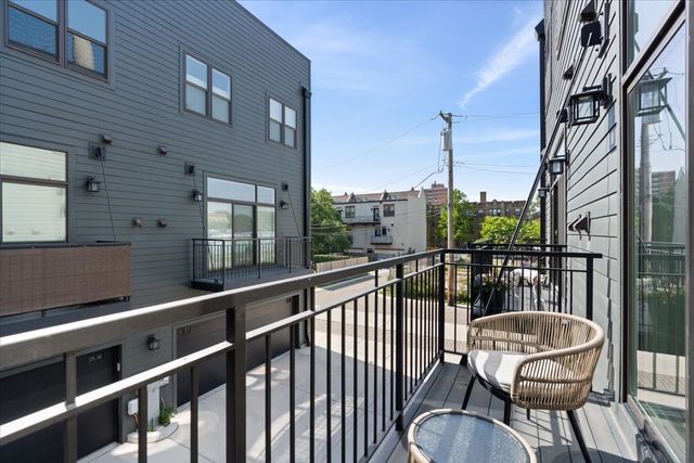 4442 S Drexel Boulevard G, Chicago, IL 60653
