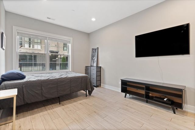4442 S Drexel Boulevard G, Chicago, IL 60653