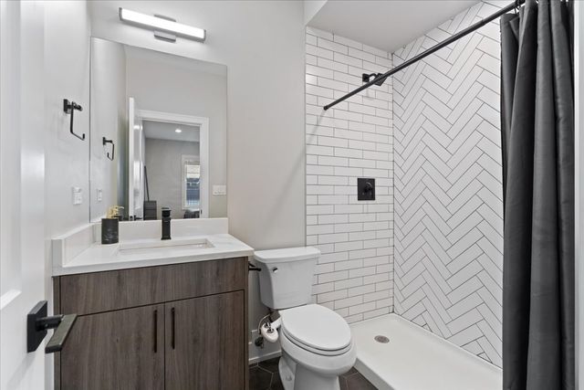 4442 S Drexel Boulevard G, Chicago, IL 60653