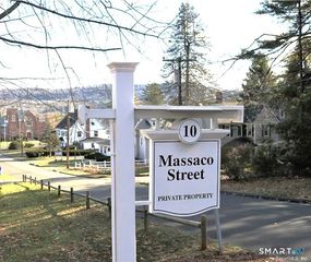10 Massaco Street G, Simsbury, CT 06070