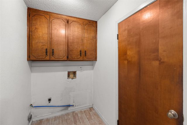 1939 E Texas Street, Denison, TX 75021